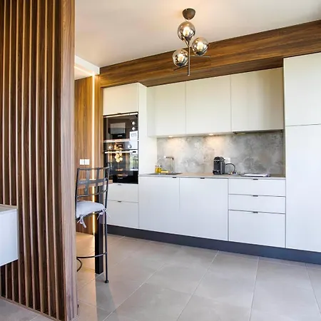 Panoramic Unique View & Private Parking