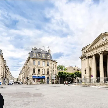 דירה Panoramic Unique View & Private Parking